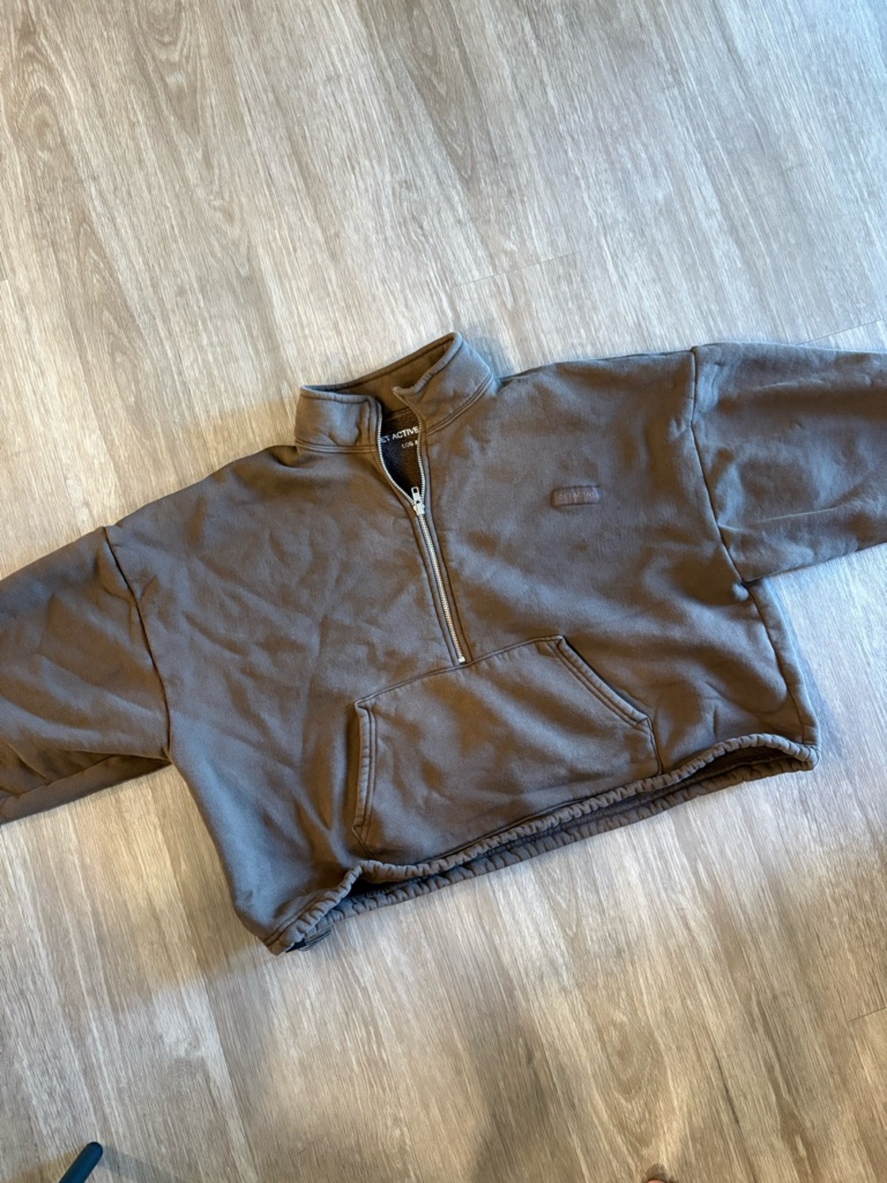 Set Active x Revolve Half-Zip Pullover Sweatshirt Large